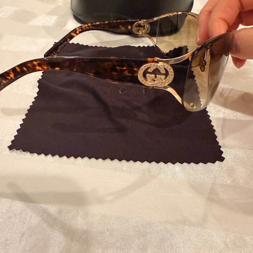 Gucci Women's Tan Sunglasses - Picture 2 of 4